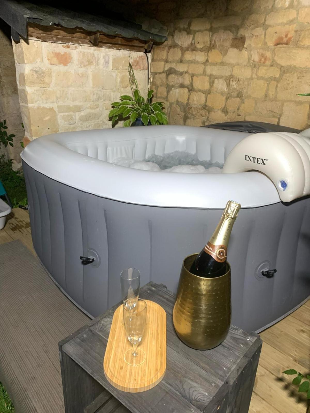 Bulles Et Belle Etoile Spa Proche De Caen Sainte-Croix-Grand-Tonne Kültér fotó